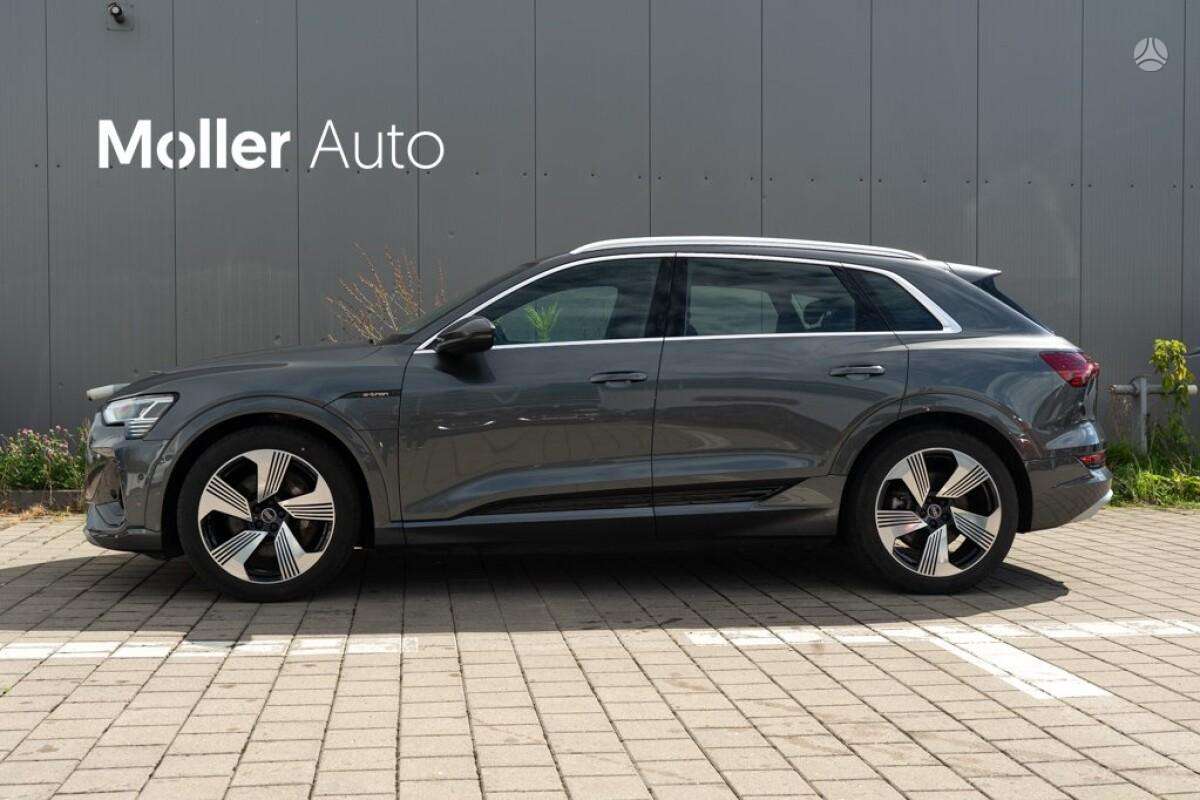 Audi e-tron, Внедорожник / Кроссовер