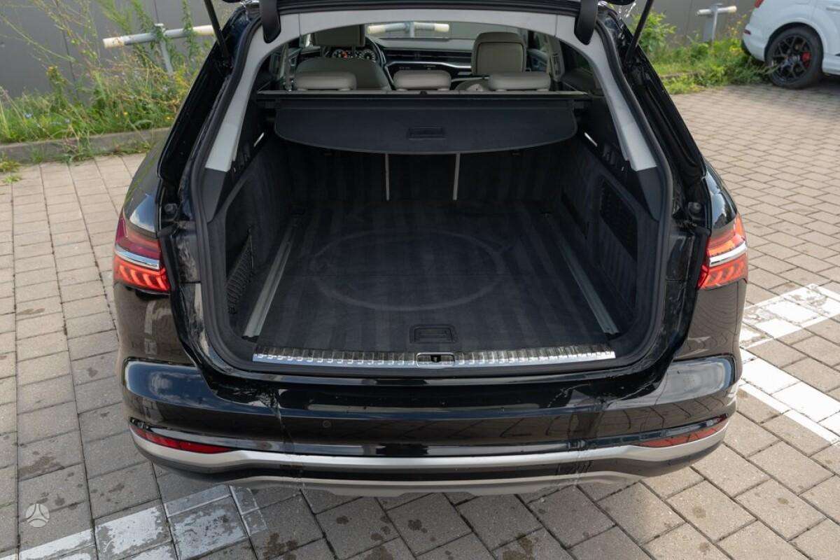Audi A6 allroad, 3.0 l., Универсал