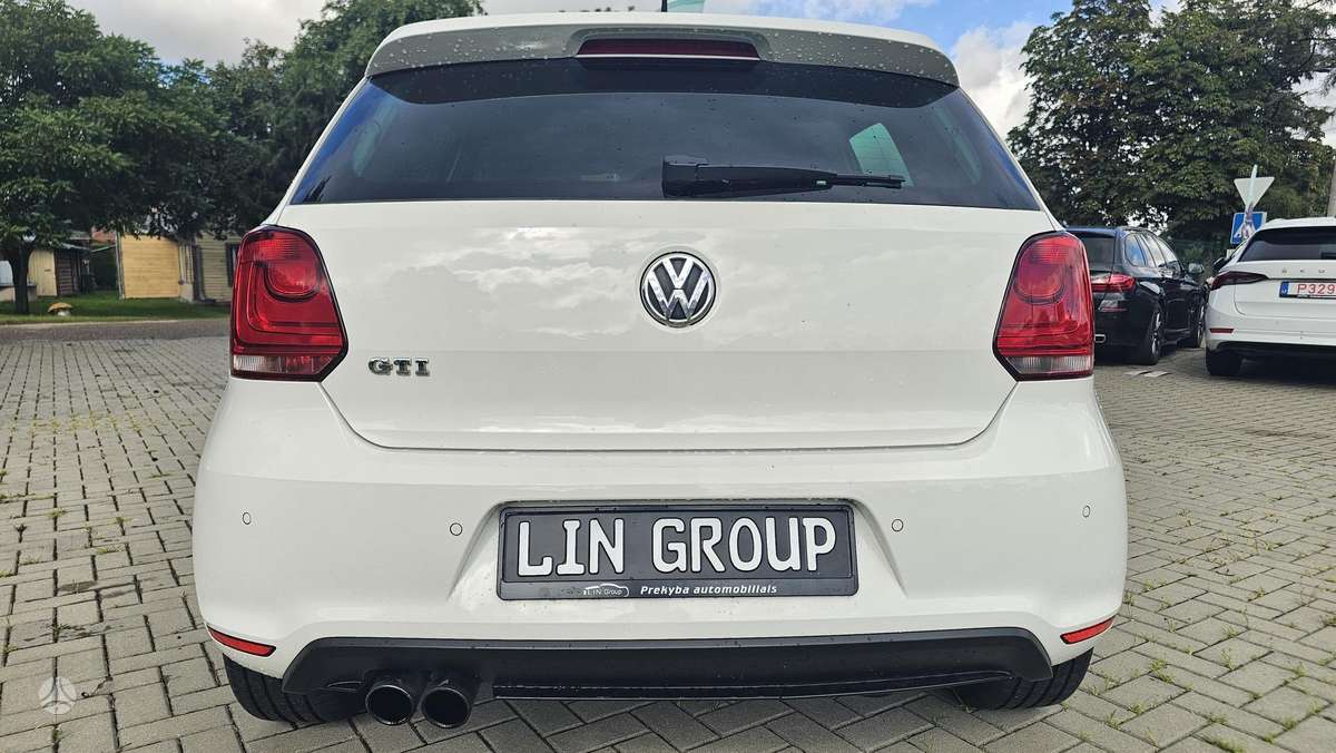 Volkswagen Polo - 5