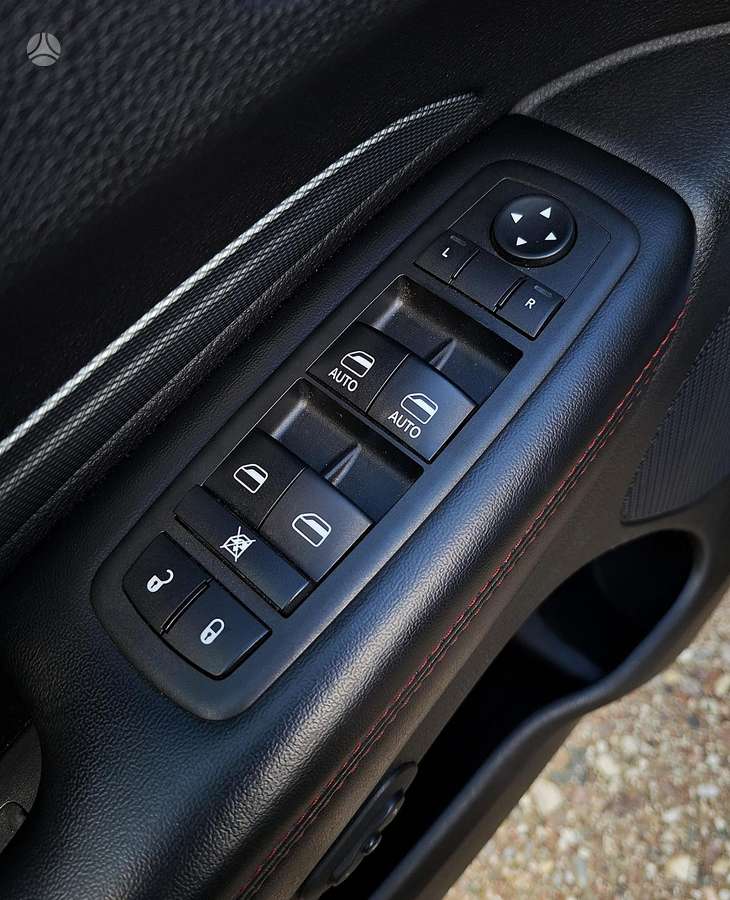 Dodge Durango, 3.6 l., off-road / crossover
