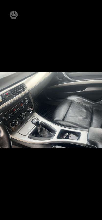 BMW 318, 2.0 l., Седан