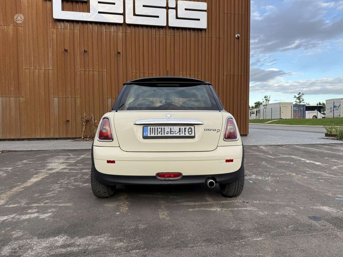 Mini Cooper, 1.6 l., Хэтчбек