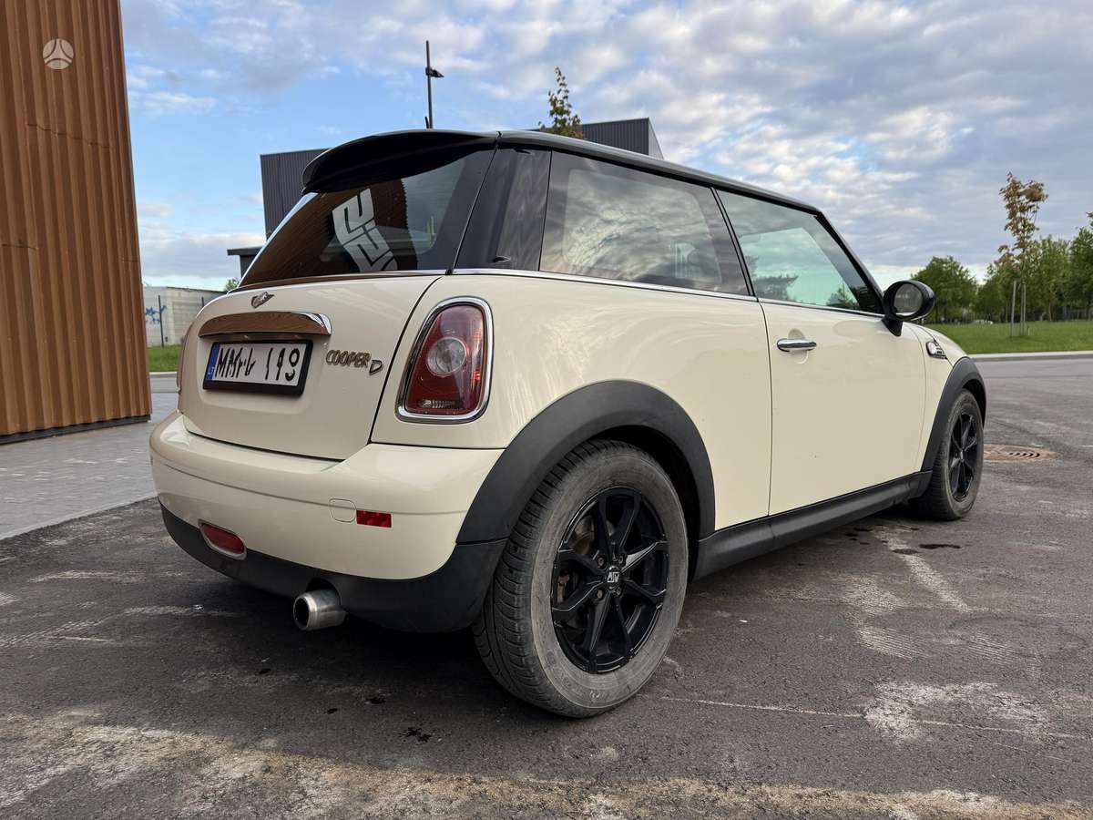 Mini Cooper, 1.6 l., Хэтчбек