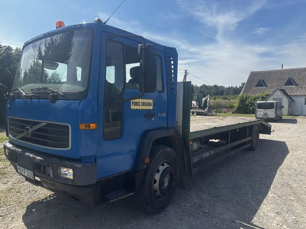 Volvo FL 618, auto transporters