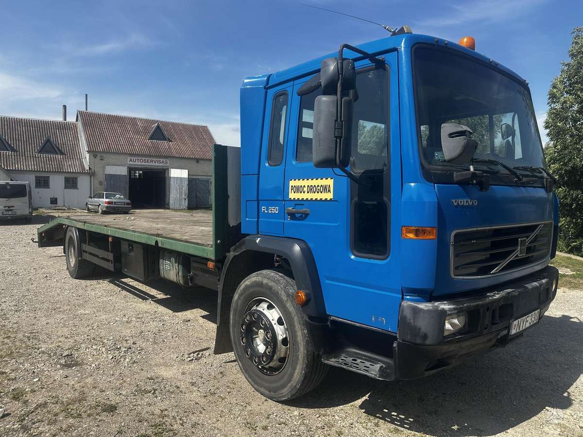Volvo FL 618, auto transporters