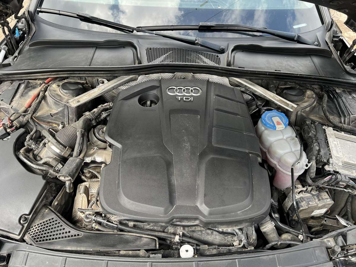 Audi A4, 2.0 l., sedanas
