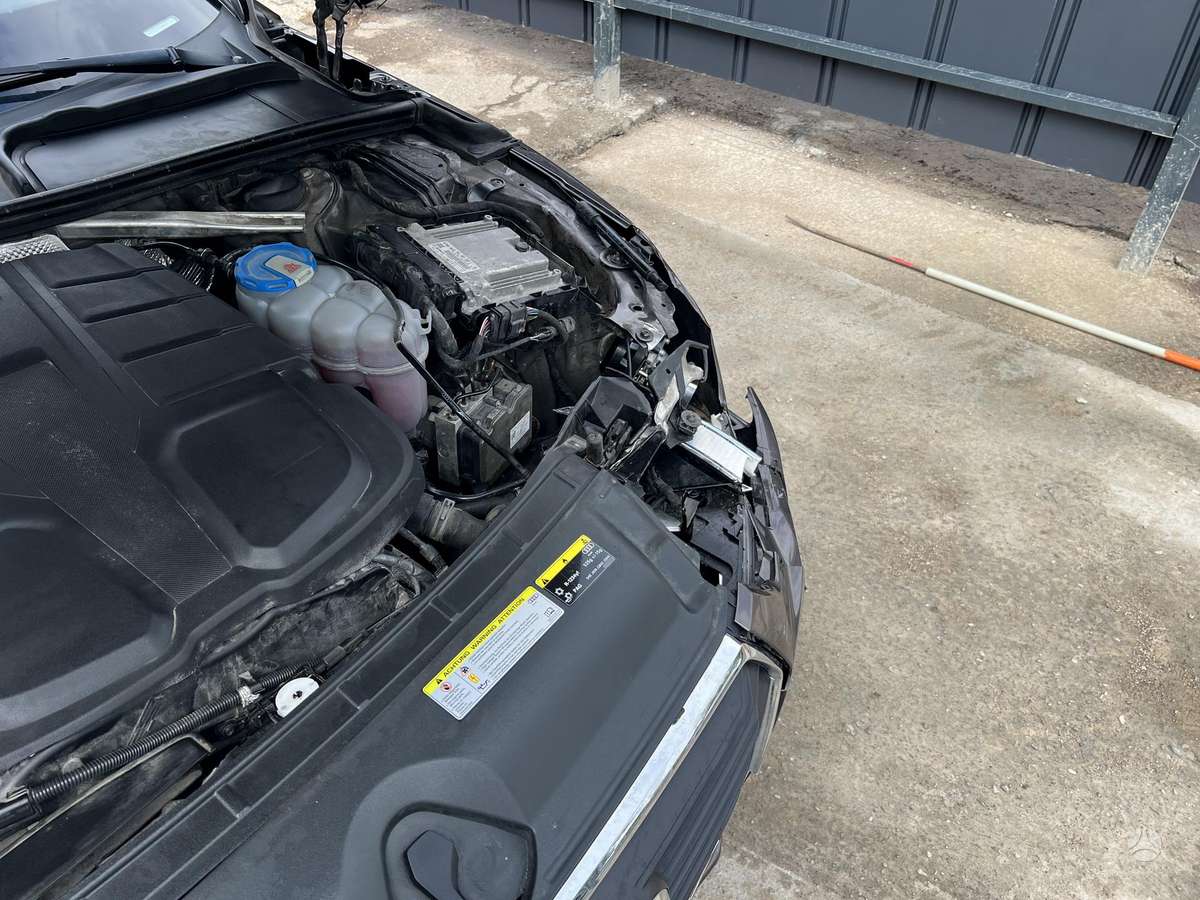 Audi A4, 2.0 l., sedanas