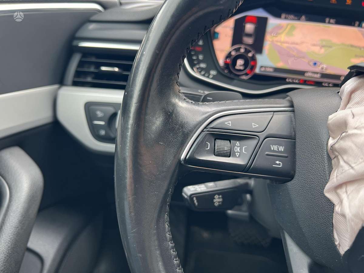 Audi A4, 2.0 l., sedanas