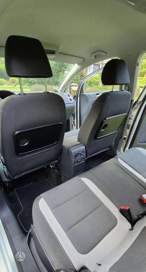 Volkswagen Golf Plus - 7