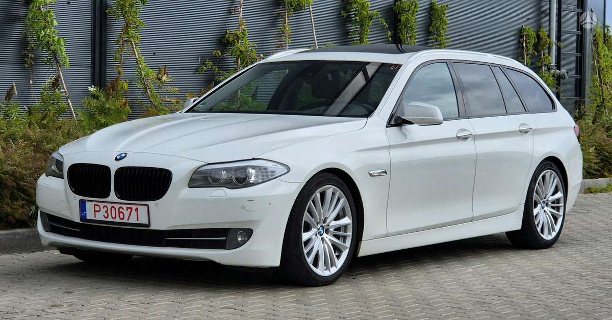 BMW 520, 2.0 l., universalas