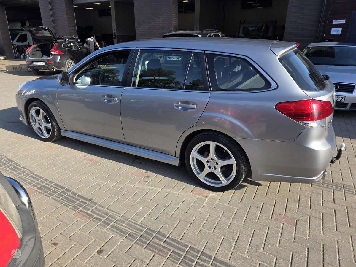 Subaru Legacy, 2.0 l., Универсал