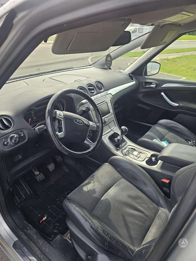 Ford S-MAX, 2.0 l., Минивэн