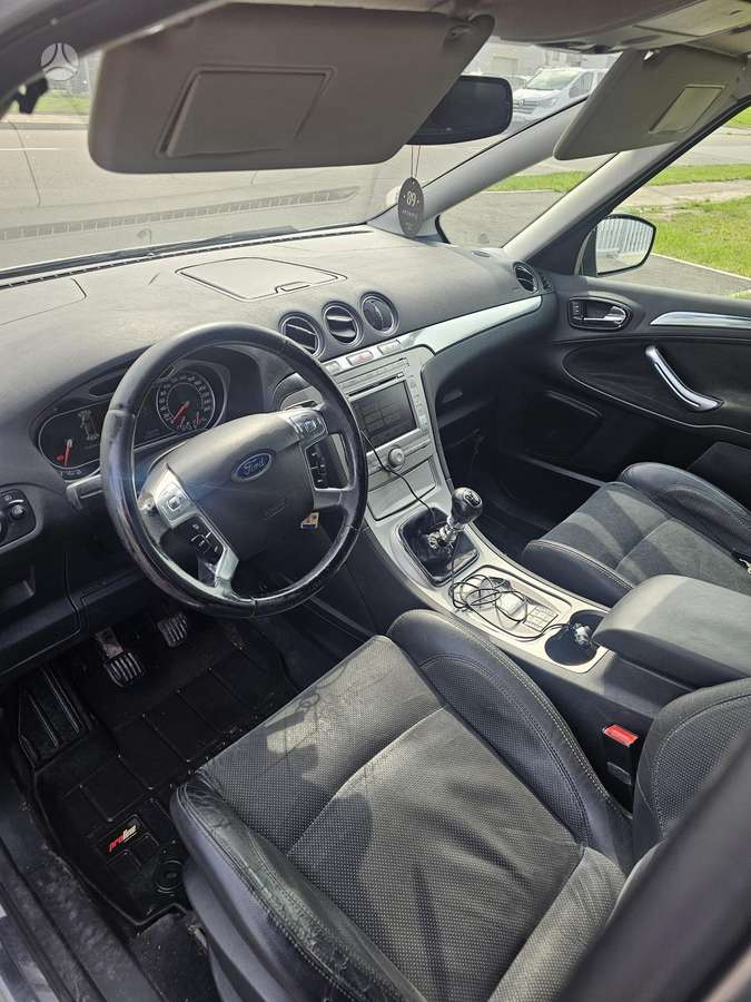 Ford S-MAX, 2.0 l., Минивэн