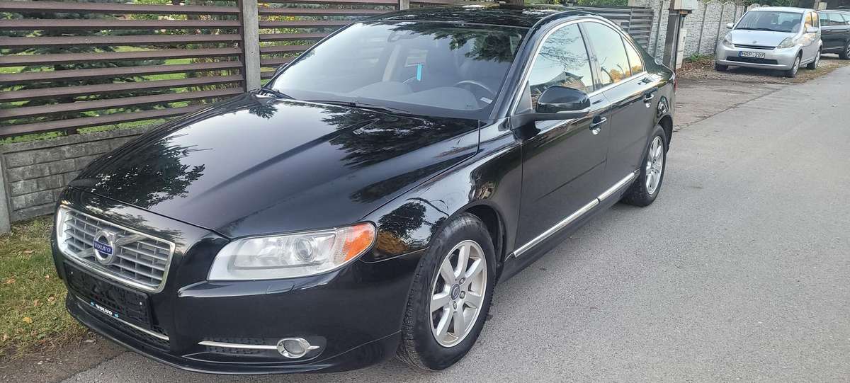 Volvo S80 - 1