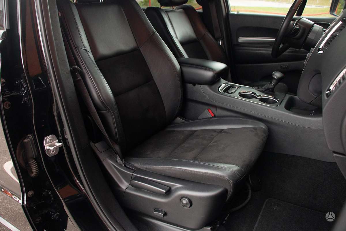 Dodge Durango, 3.6 l., off-road / crossover