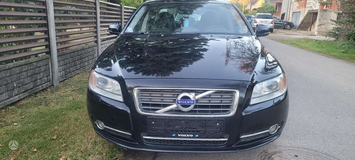Volvo S80 - 2