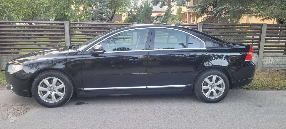 Volvo S80, 1.6 l., Седан