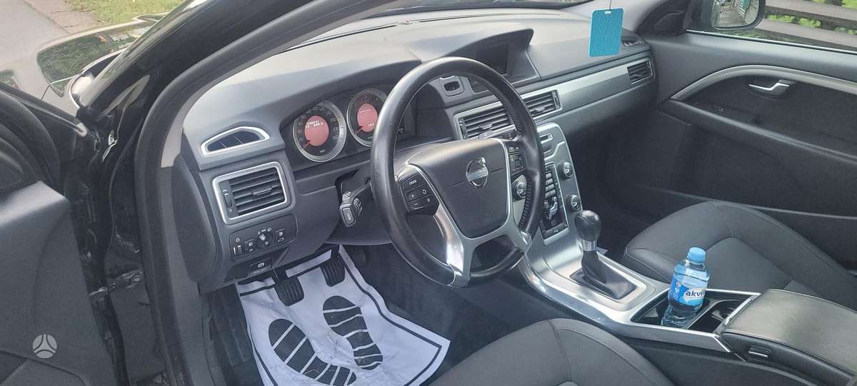 Volvo S80 - 10
