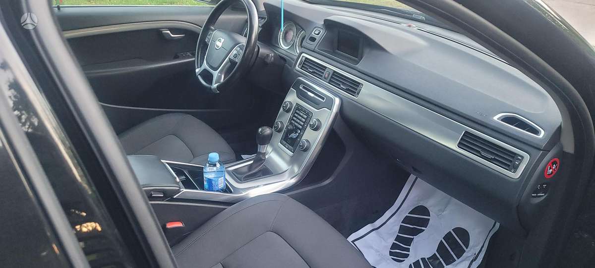 Volvo S80, 1.6 l., Седан