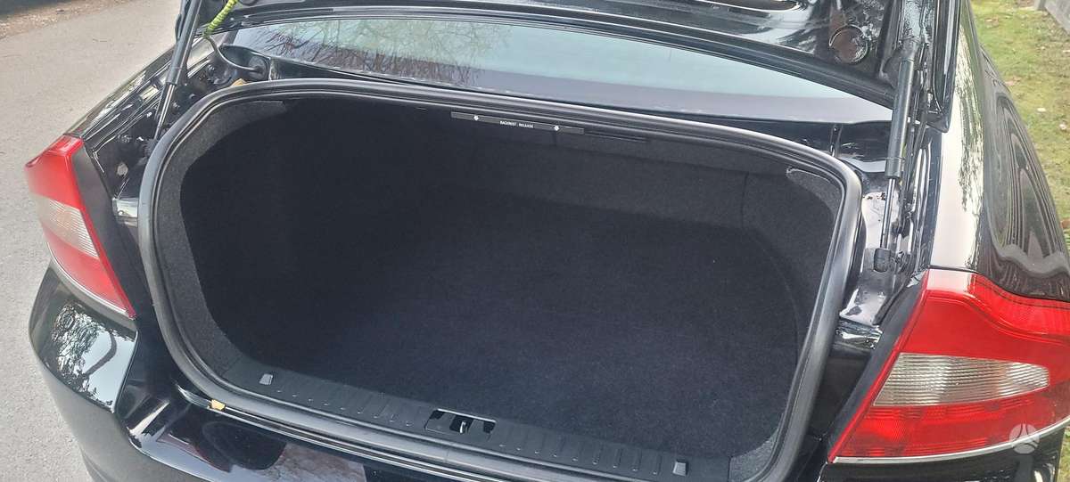Volvo S80, 1.6 l., Седан