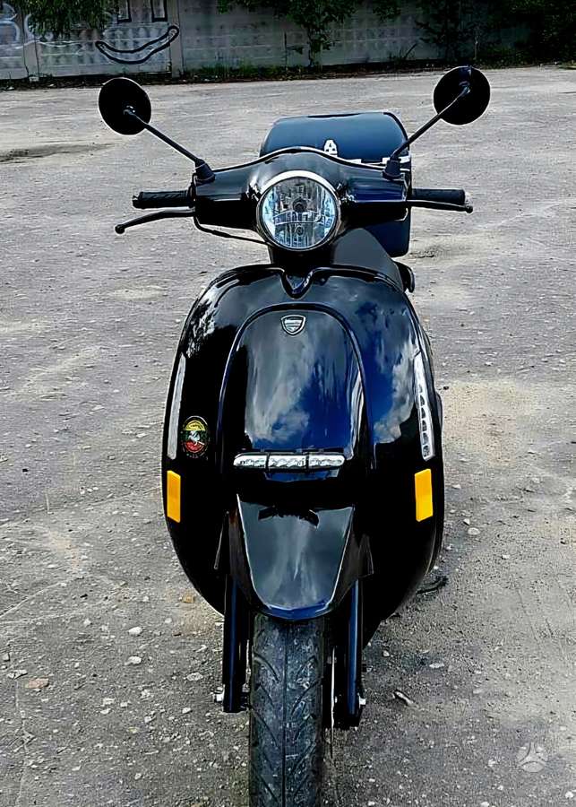 NECO Alexone 125cc, scooters / mopeds