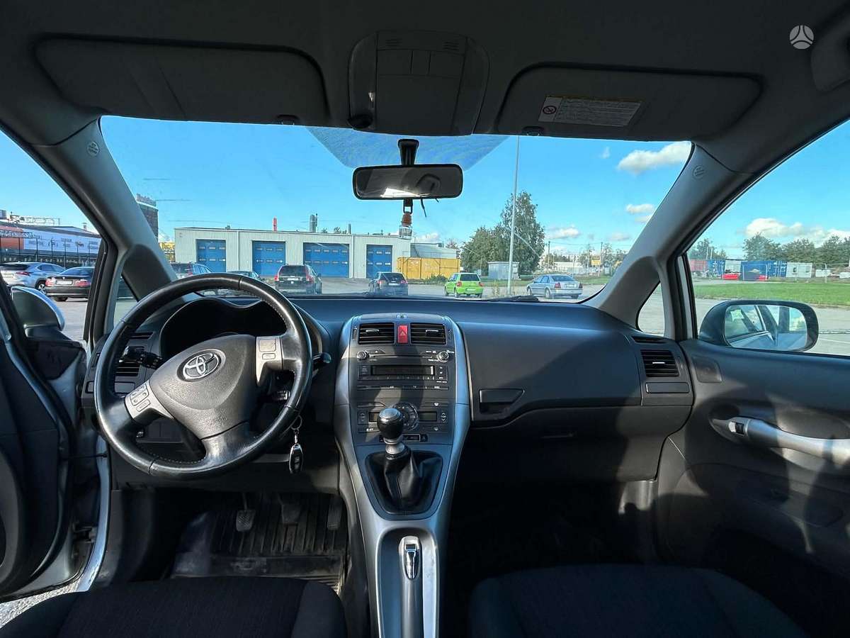 Toyota Auris - 7