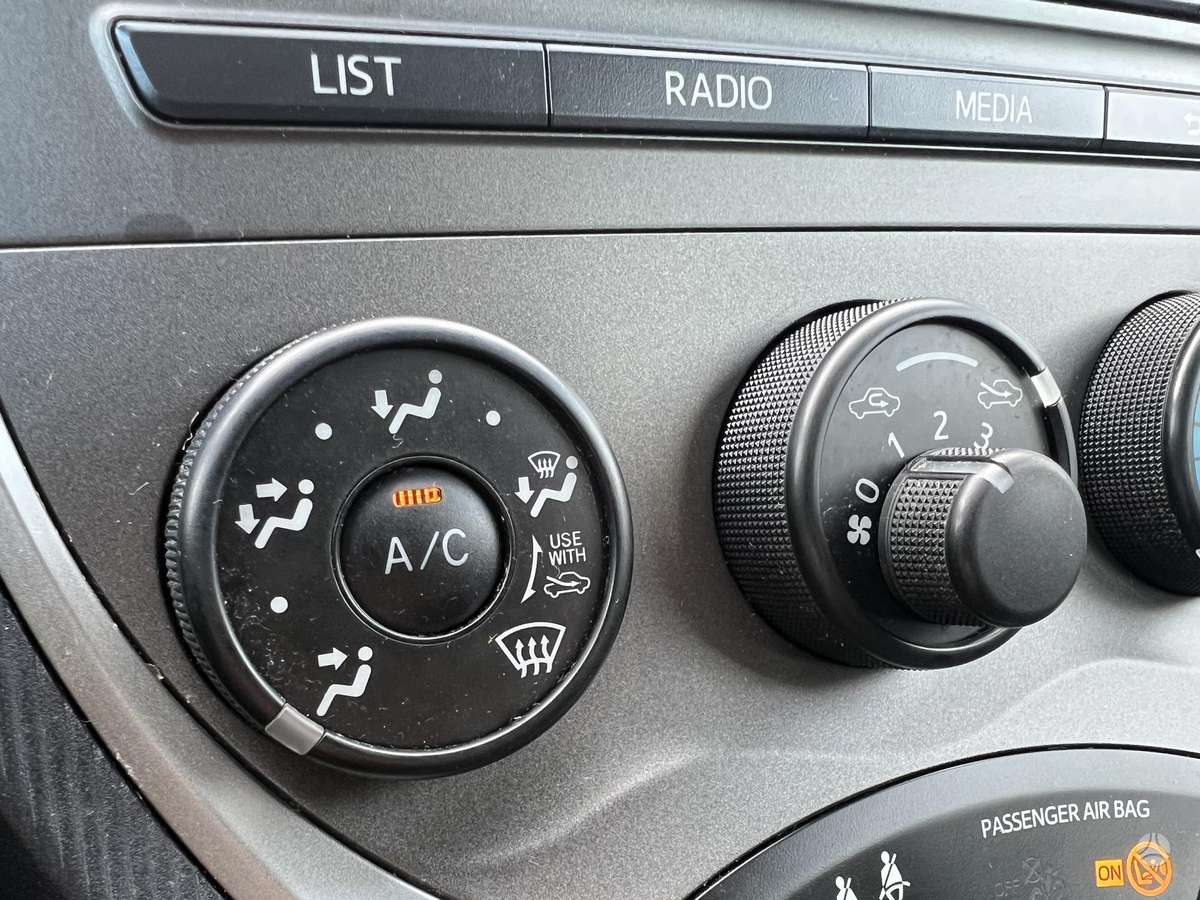 Subaru Trezia, 1.4 l., hatchback
