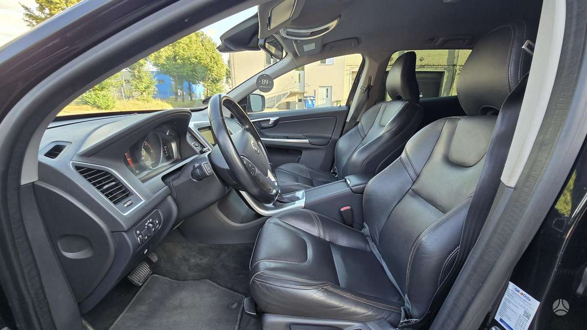 Volvo XC60 - 10