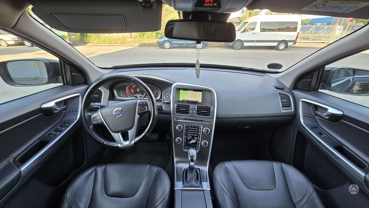 Volvo XC60 - 12