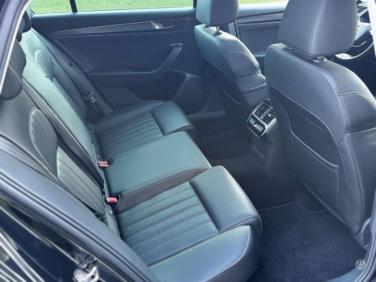 Skoda Superb, 2.0 l., Универсал