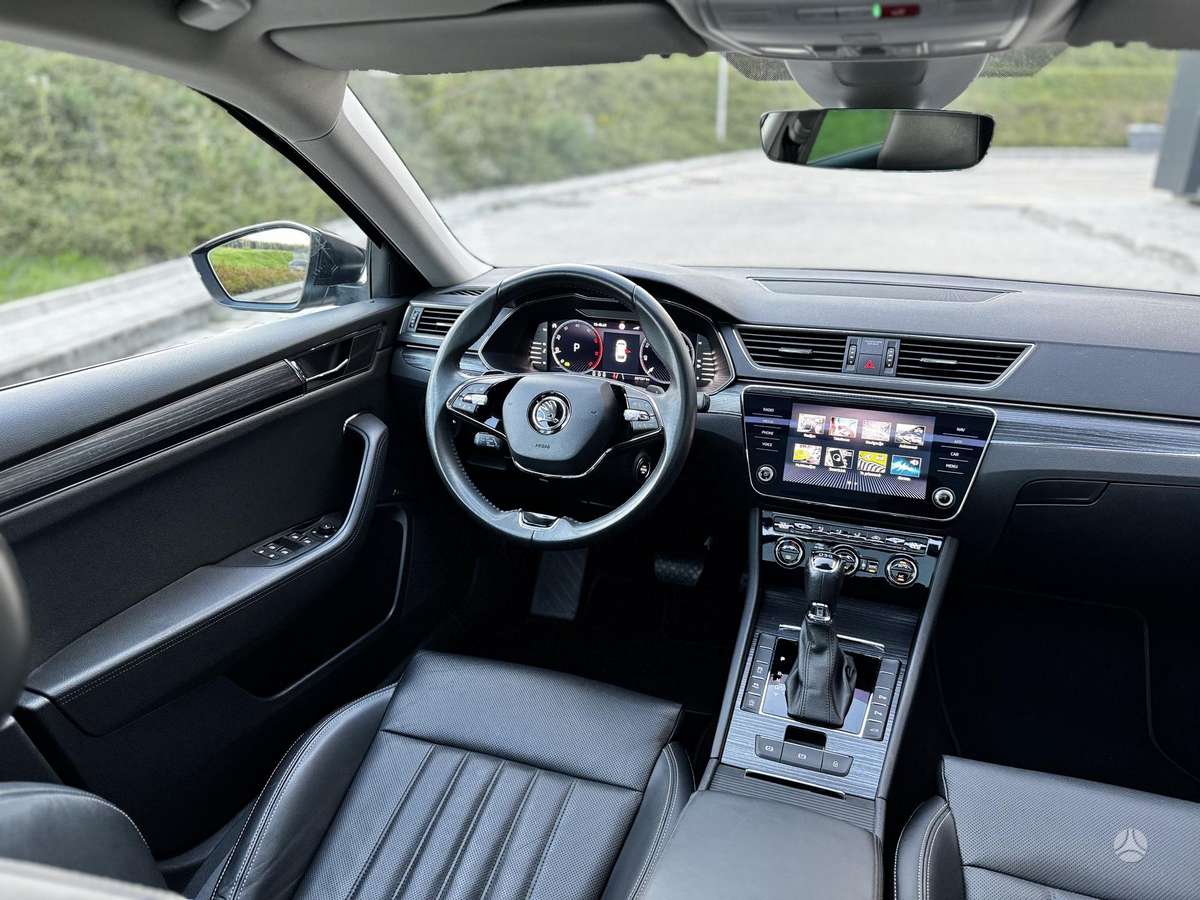 Skoda Superb, 2.0 l., Универсал