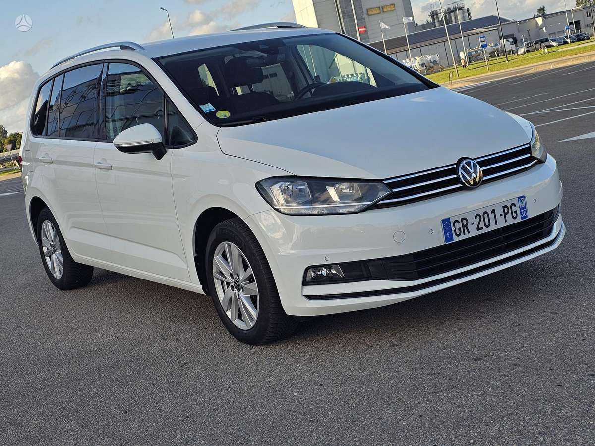 Volkswagen Touran - 4
