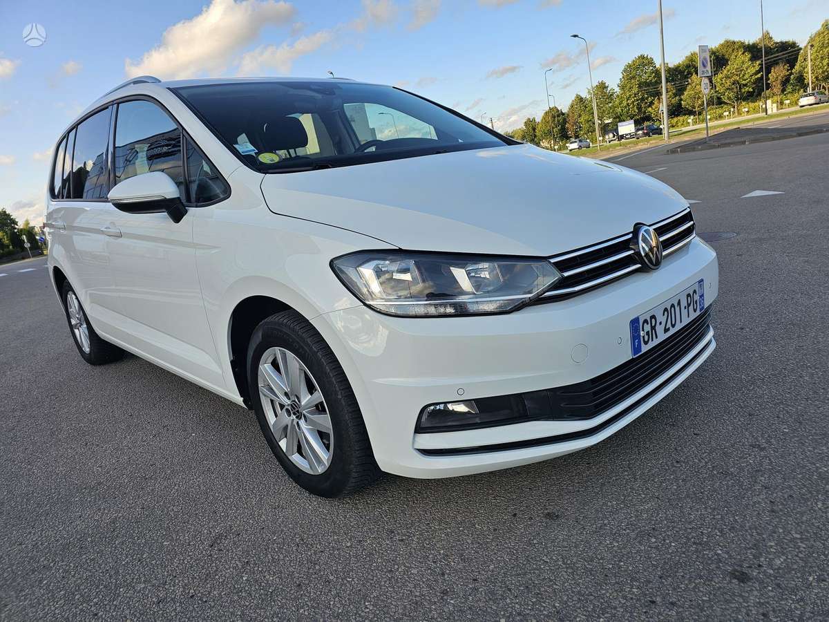 Volkswagen Touran - 5