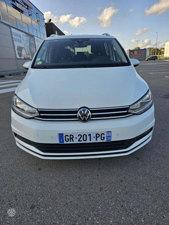 Volkswagen Touran - 3