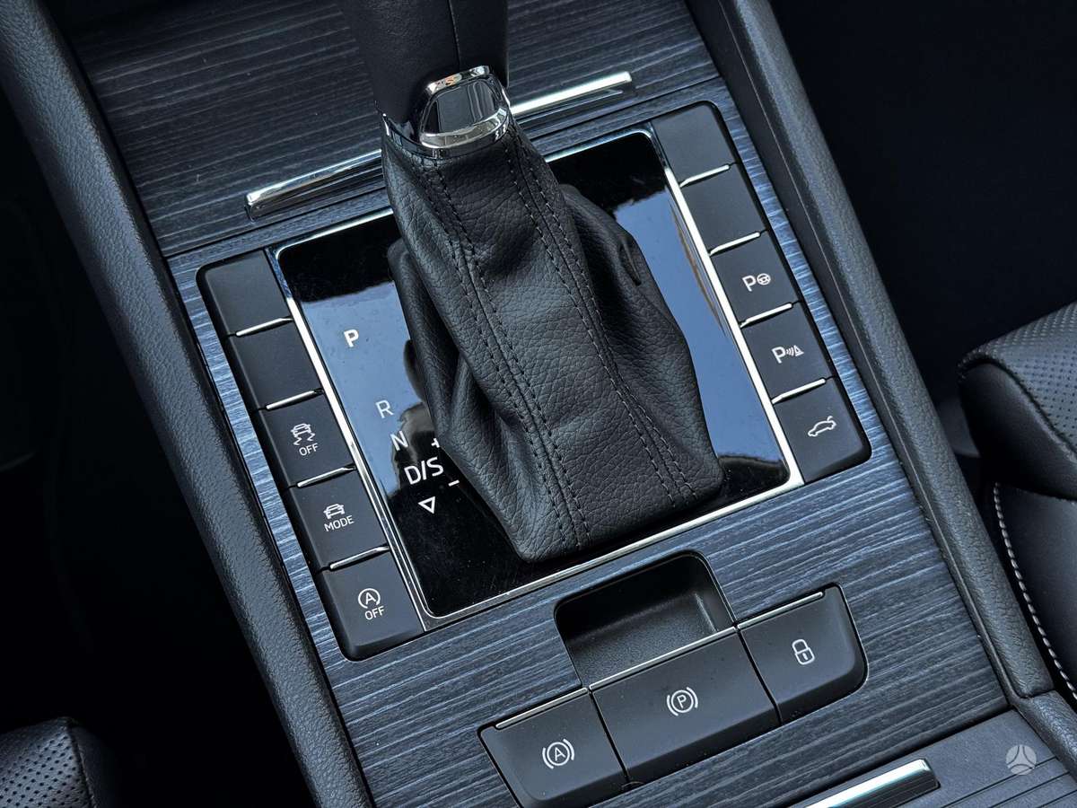 Skoda Superb, 2.0 l., Универсал