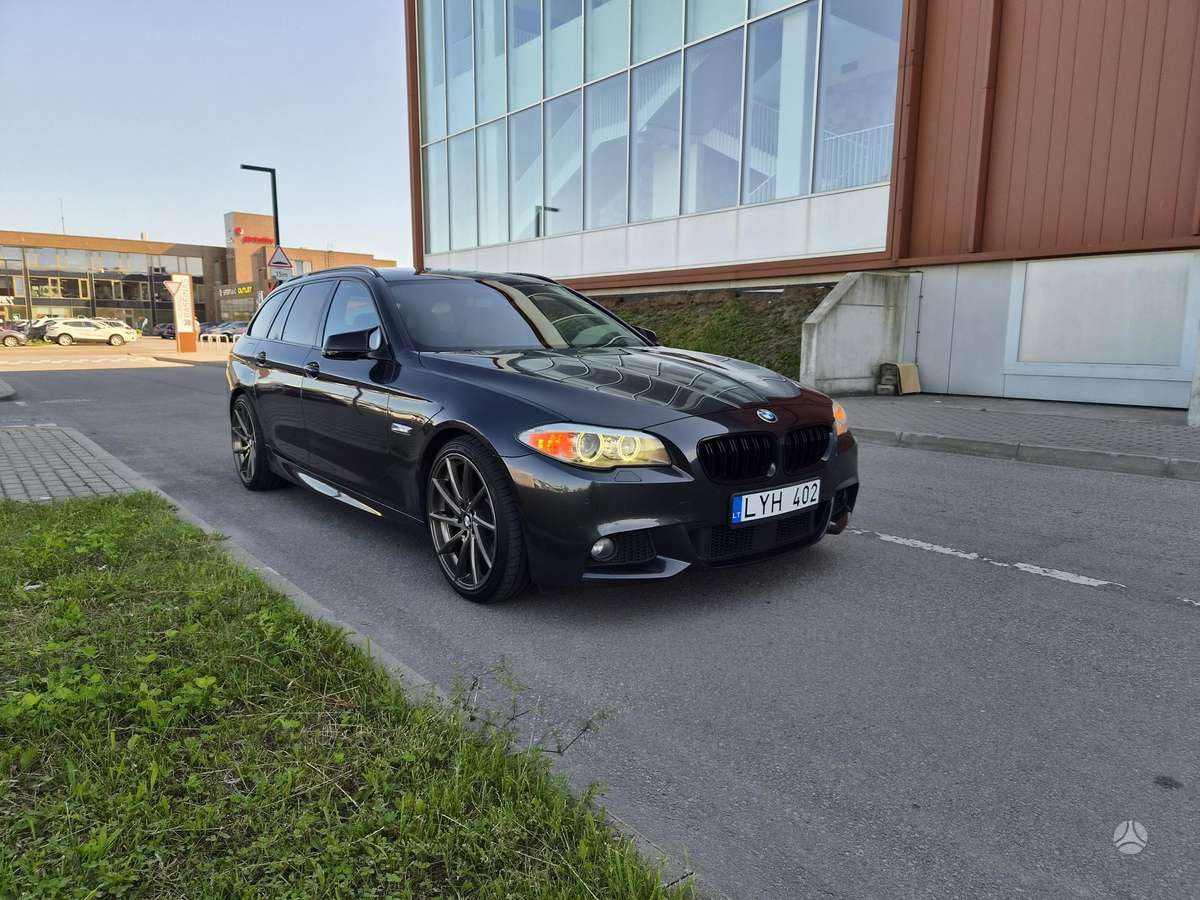 BMW 535, 3.5 l., universalas