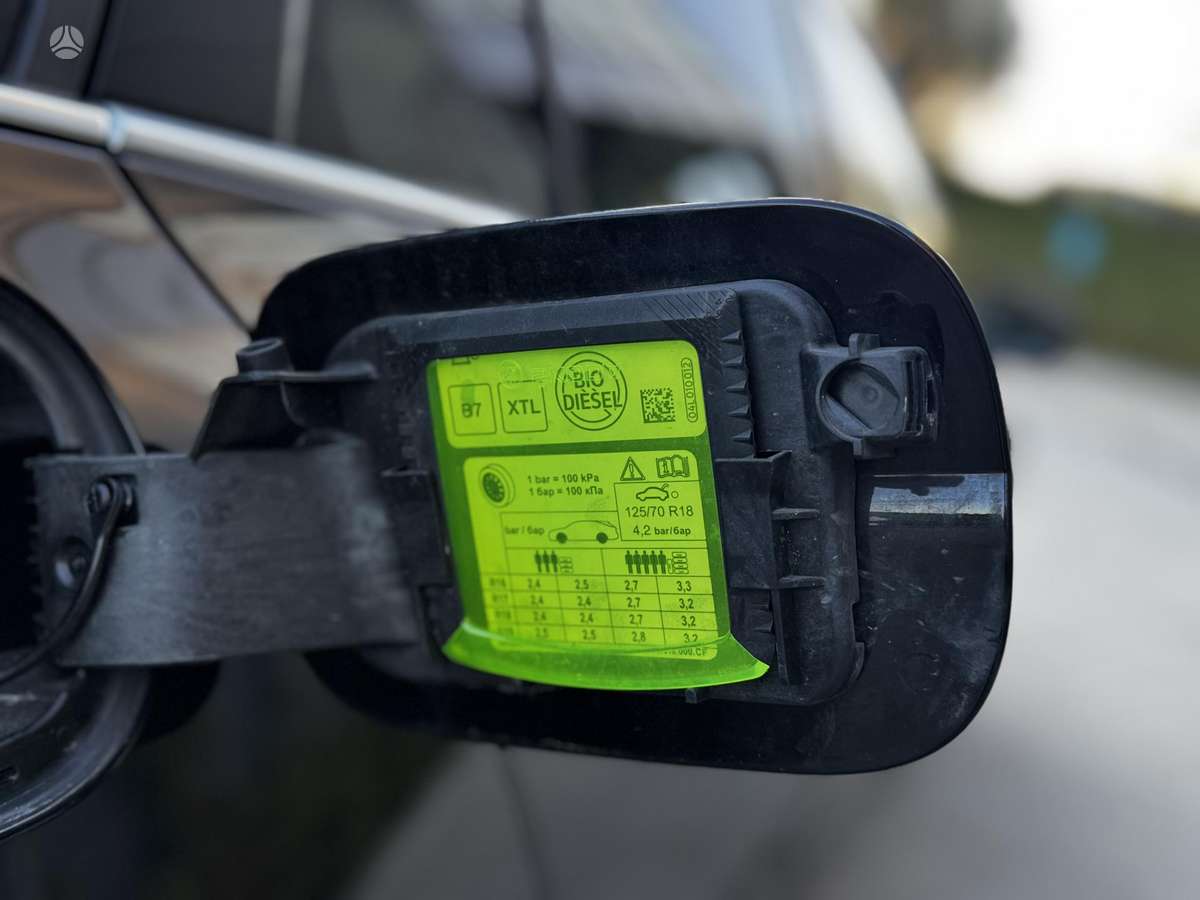 Skoda Superb, 2.0 l., Универсал