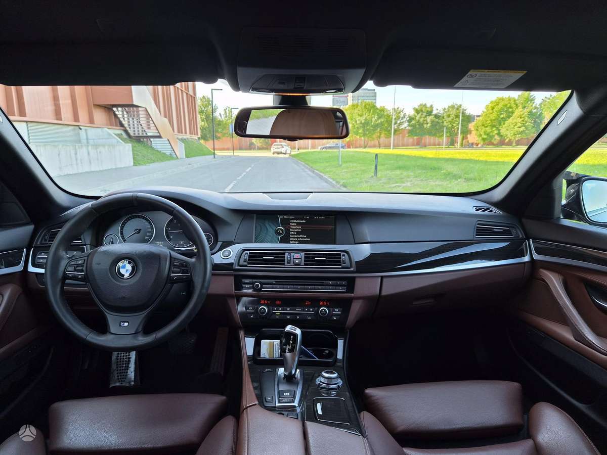 BMW 535, 3.5 l., universalas