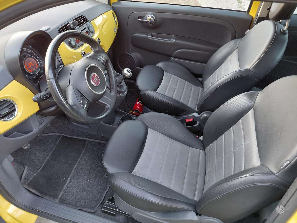 Fiat 500, 1.3 l., hatchback