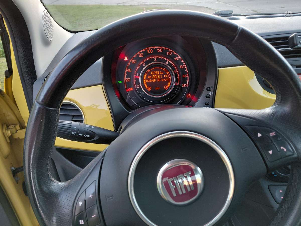 Fiat 500, 1.3 l., hatchback