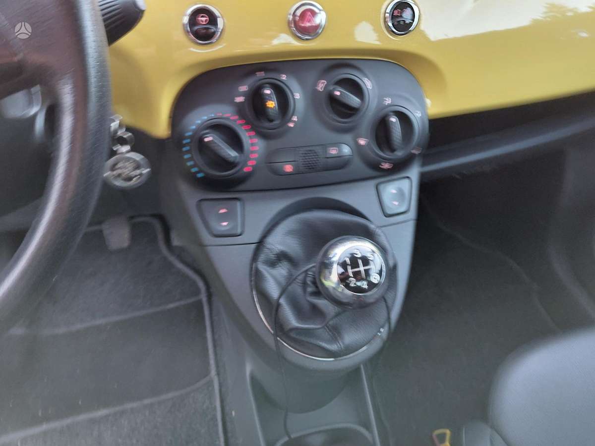 Fiat 500, 1.3 l., hatchback