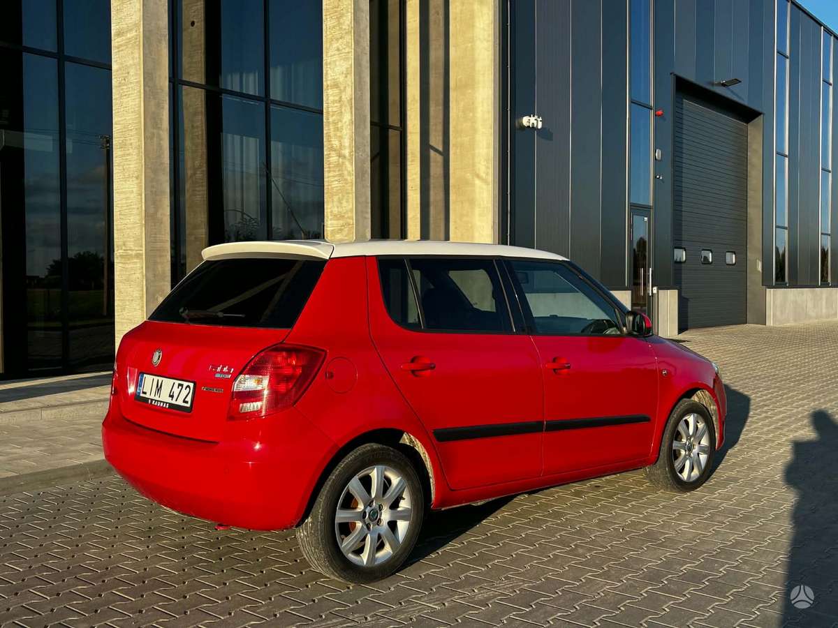 Škoda Fabia - 7