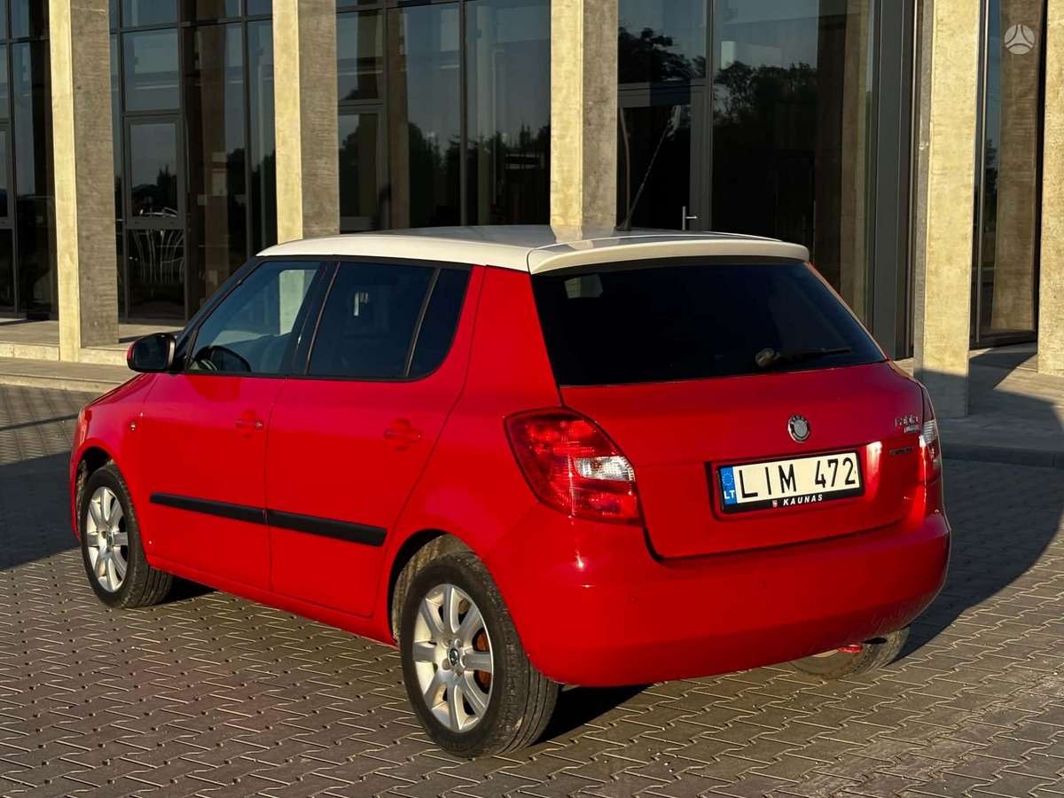 Škoda Fabia - 5