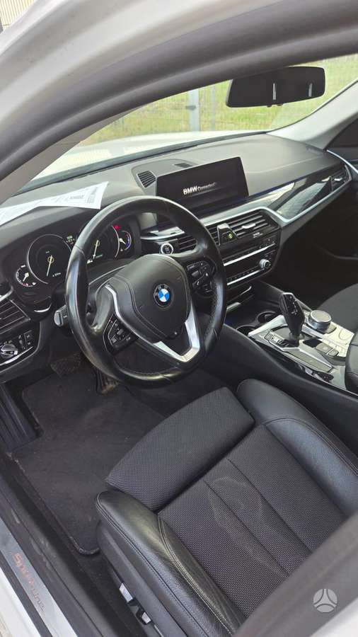 BMW 520, 2.0 l., Универсал