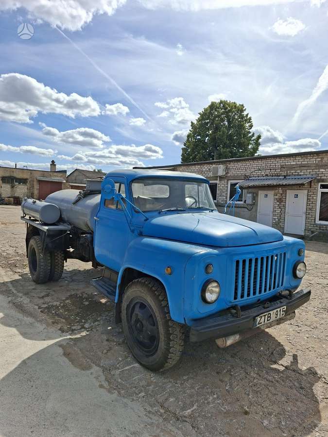 GAZ 52, autocisternos