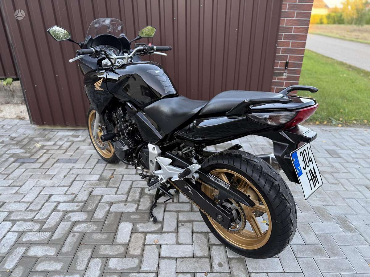 Honda CBF 600cc, street / classic