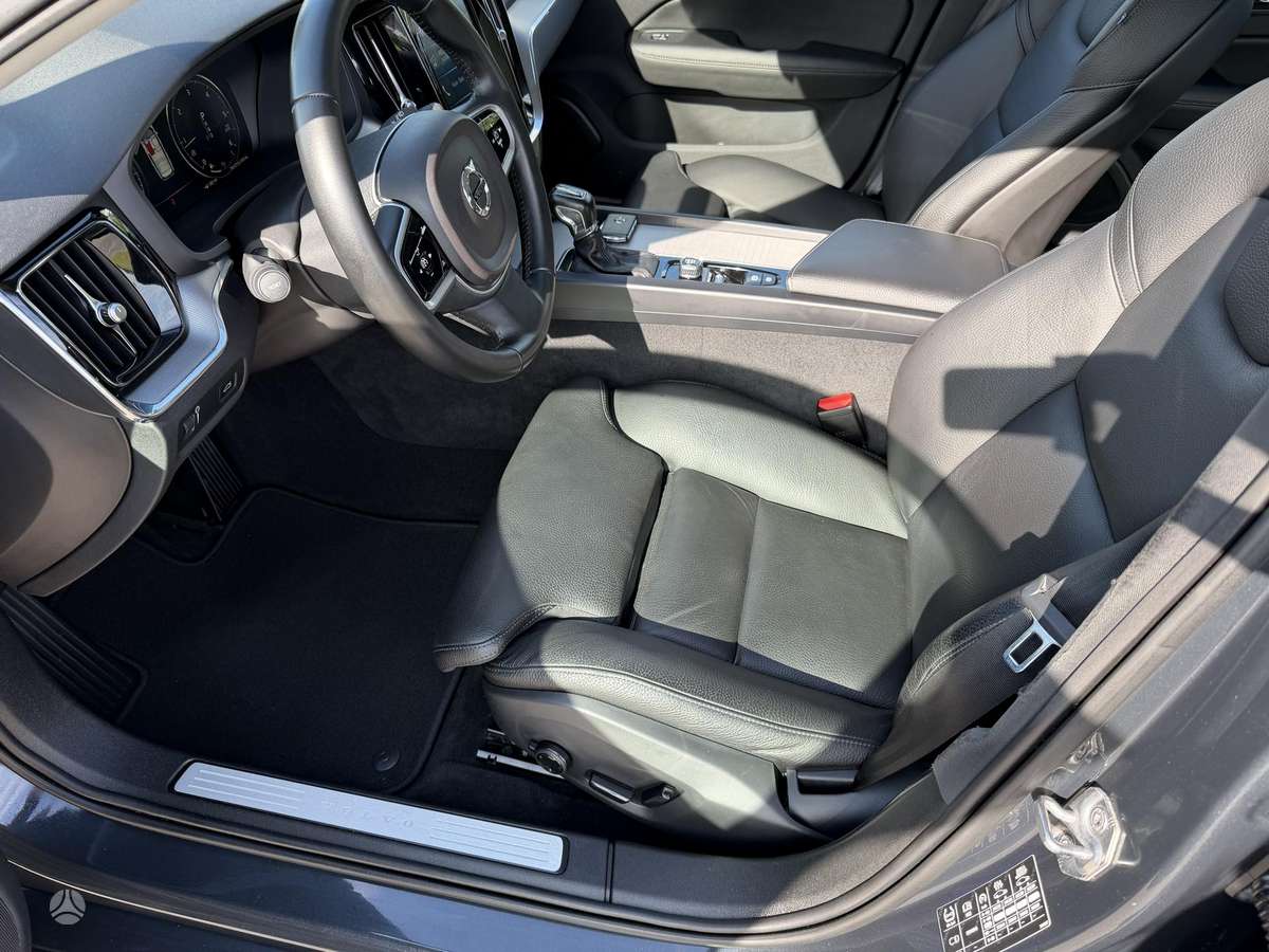 Volvo V60, 2.0 l., Универсал
