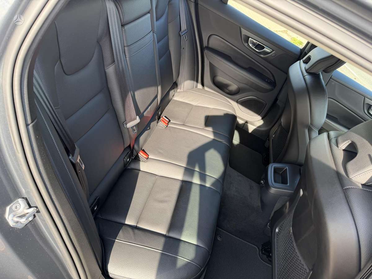 Volvo V60, 2.0 l., Универсал