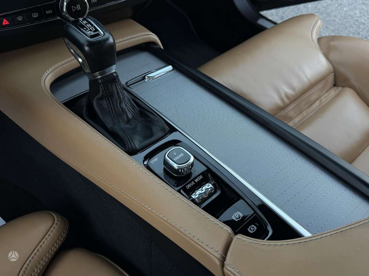 Volvo V90, 2.0 l., universalas