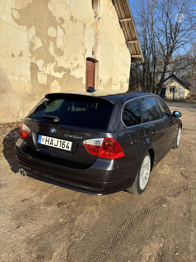 BMW 330, 3.0 l., Универсал